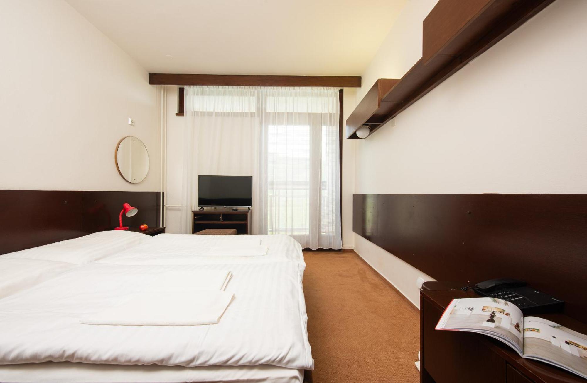 Hotel Sorea Marmot Dubrava Exterior photo